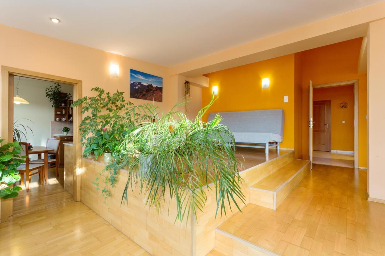 Perunova Apartments Prag Exterior foto