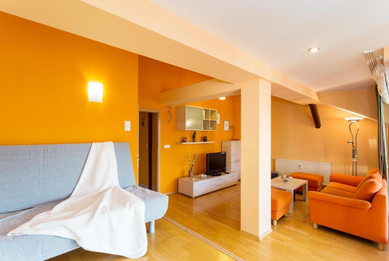 Perunova Apartments Prag Exterior foto